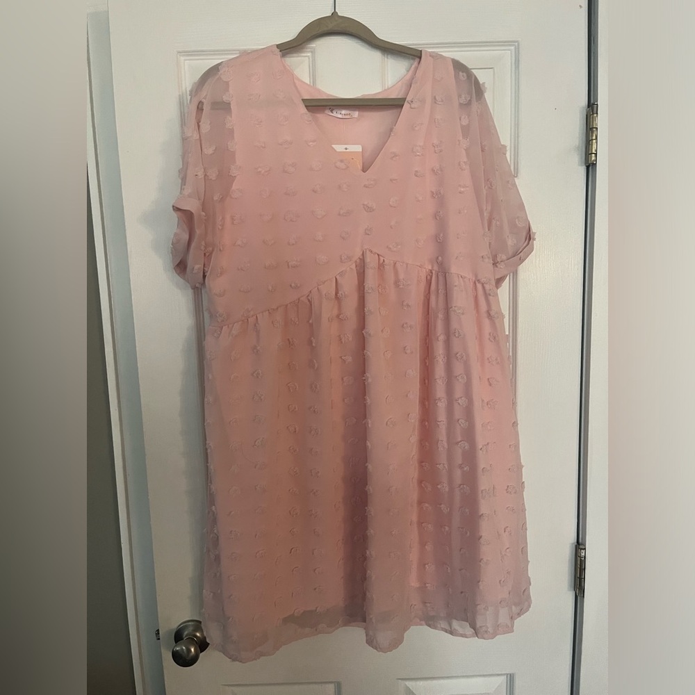 Pink Dress
Size: XL